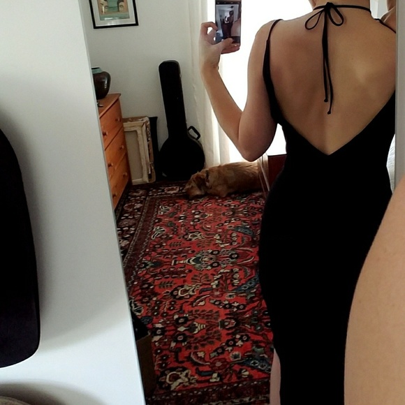 Asymmetric Deep V Gown - Picture 6 of 8